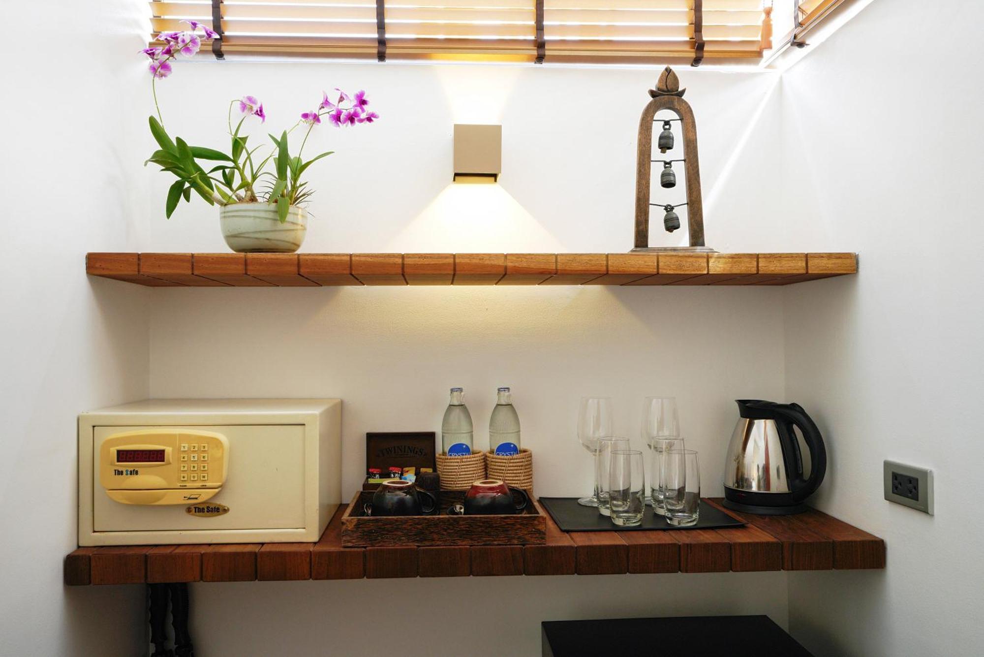Malisa Villa Suites - Sha Extra Plus Kata Beach  Room photo